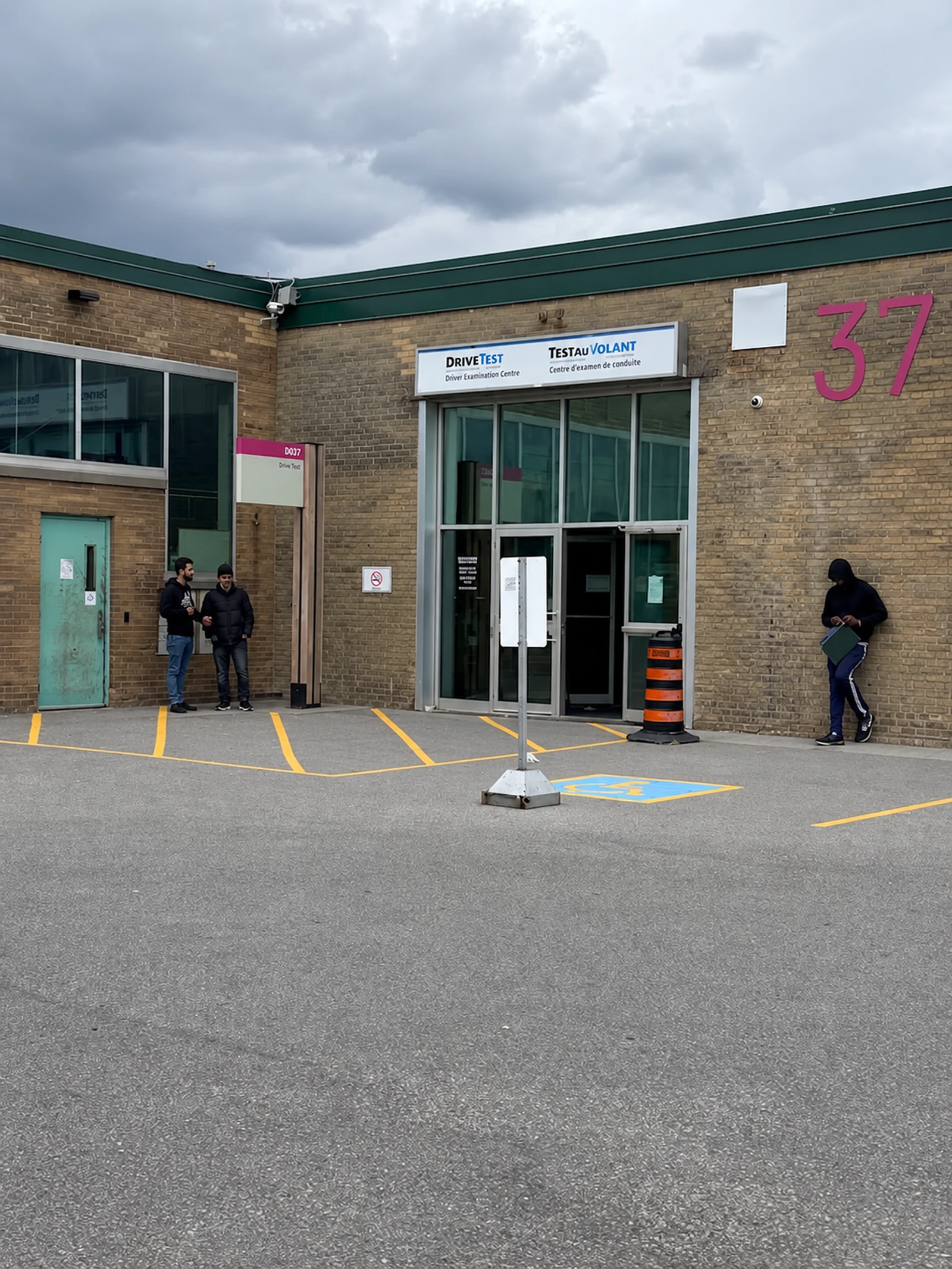 Toronto Downsview DriveTest Centre and local road-test preparation